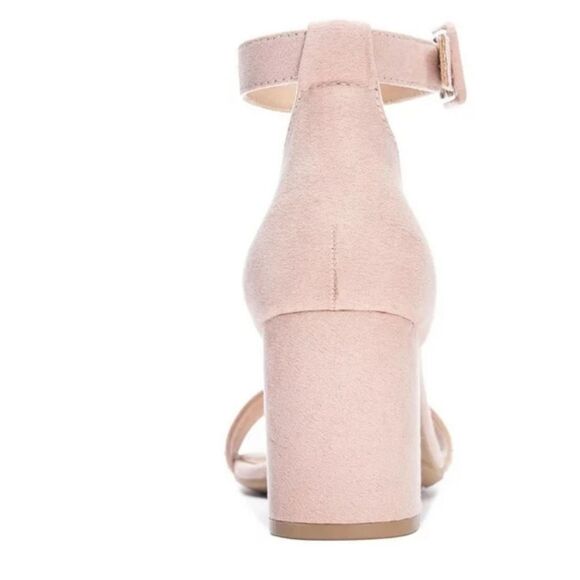 BRAND NEW CL BY LAUNDRY RHINESTONE ADJUSTABLE ANKLE STRAP BLOCK HEEL SANDAL - Picture 16 of 16